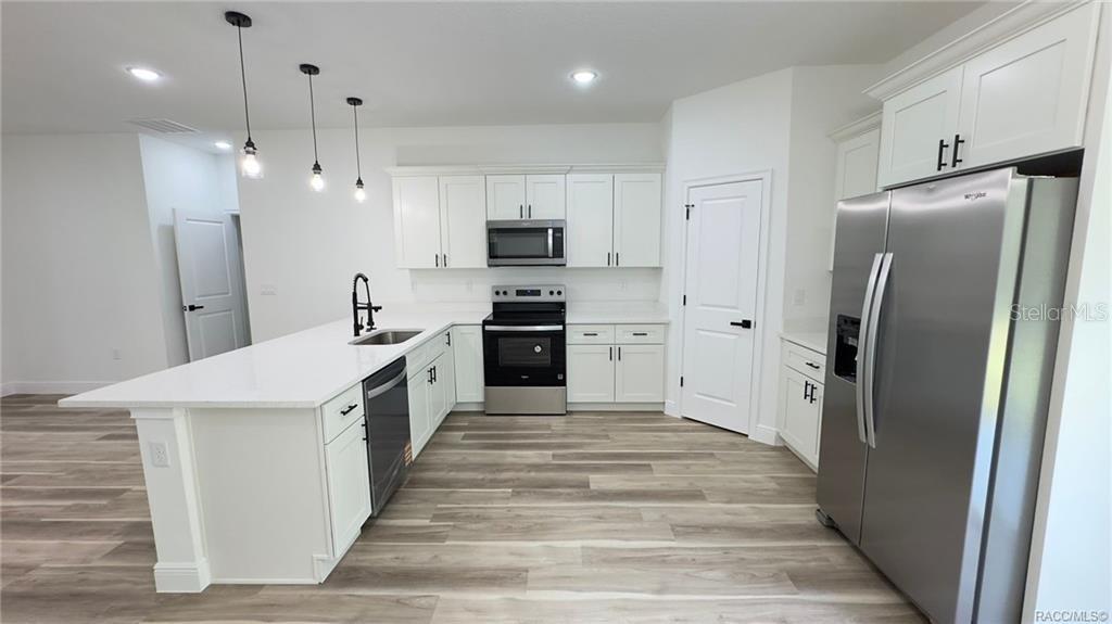 Image 7 of 22 For 8596 Spartan Drive