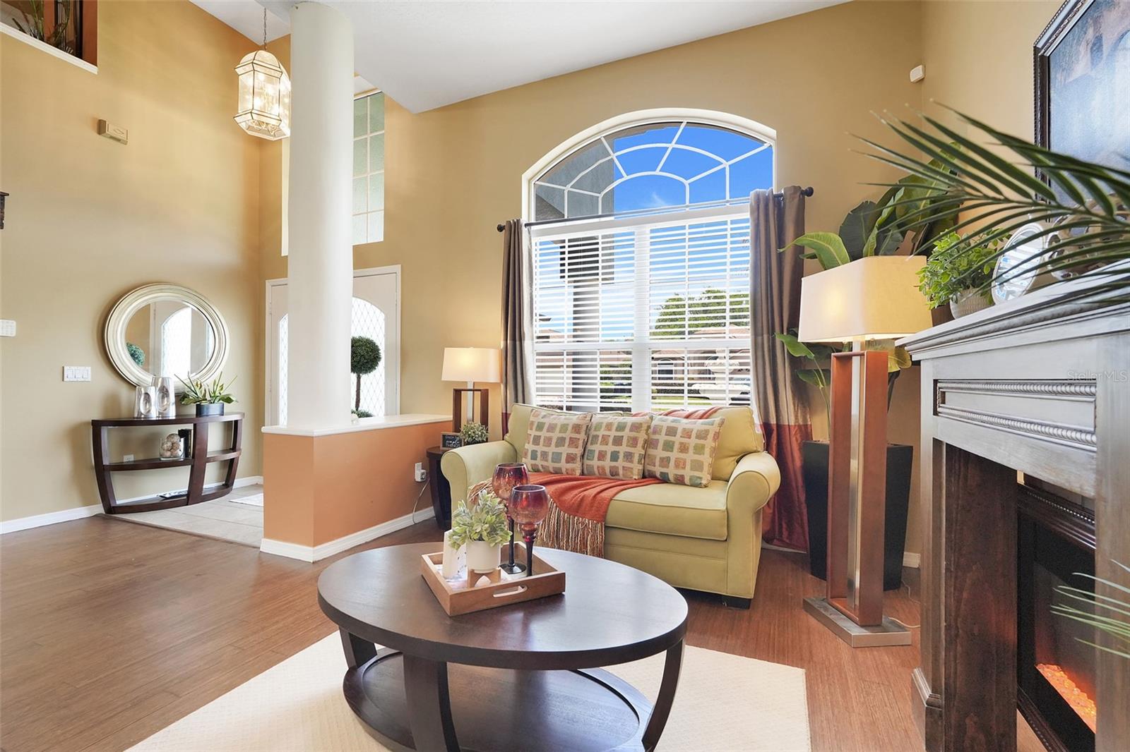 Image 12 of 73 For 2733 Runyon Circle