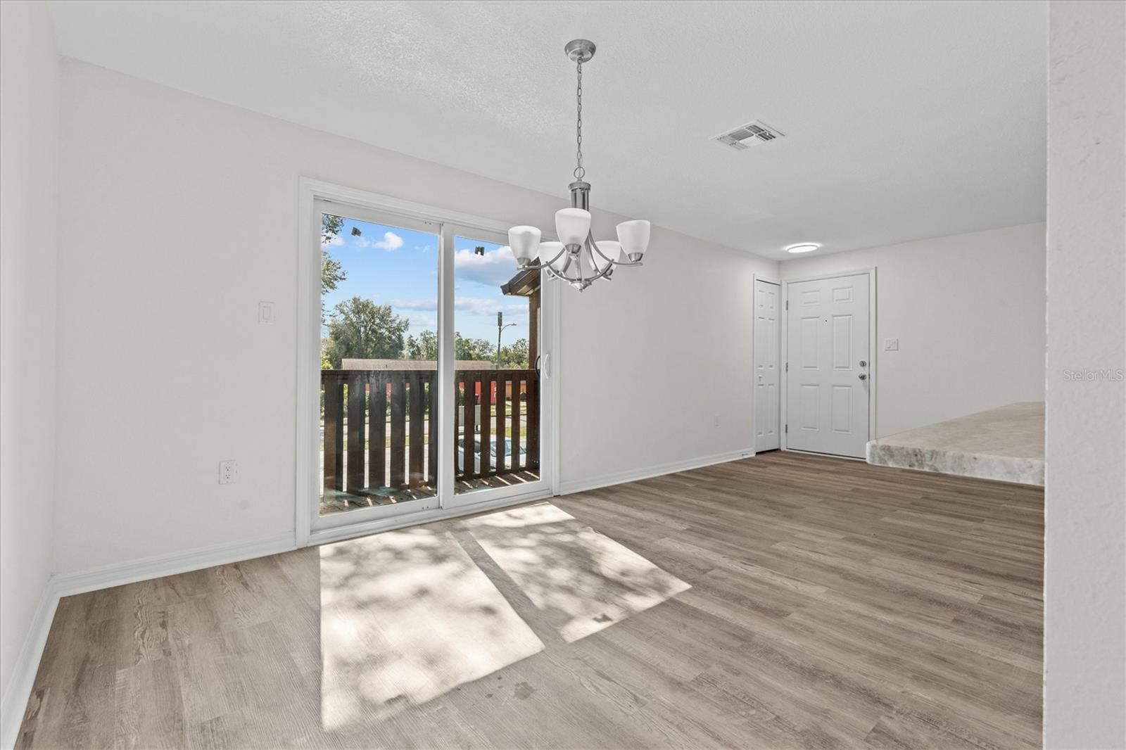 Image 12 of 25 For 4903 Lake Ridge Road Ge