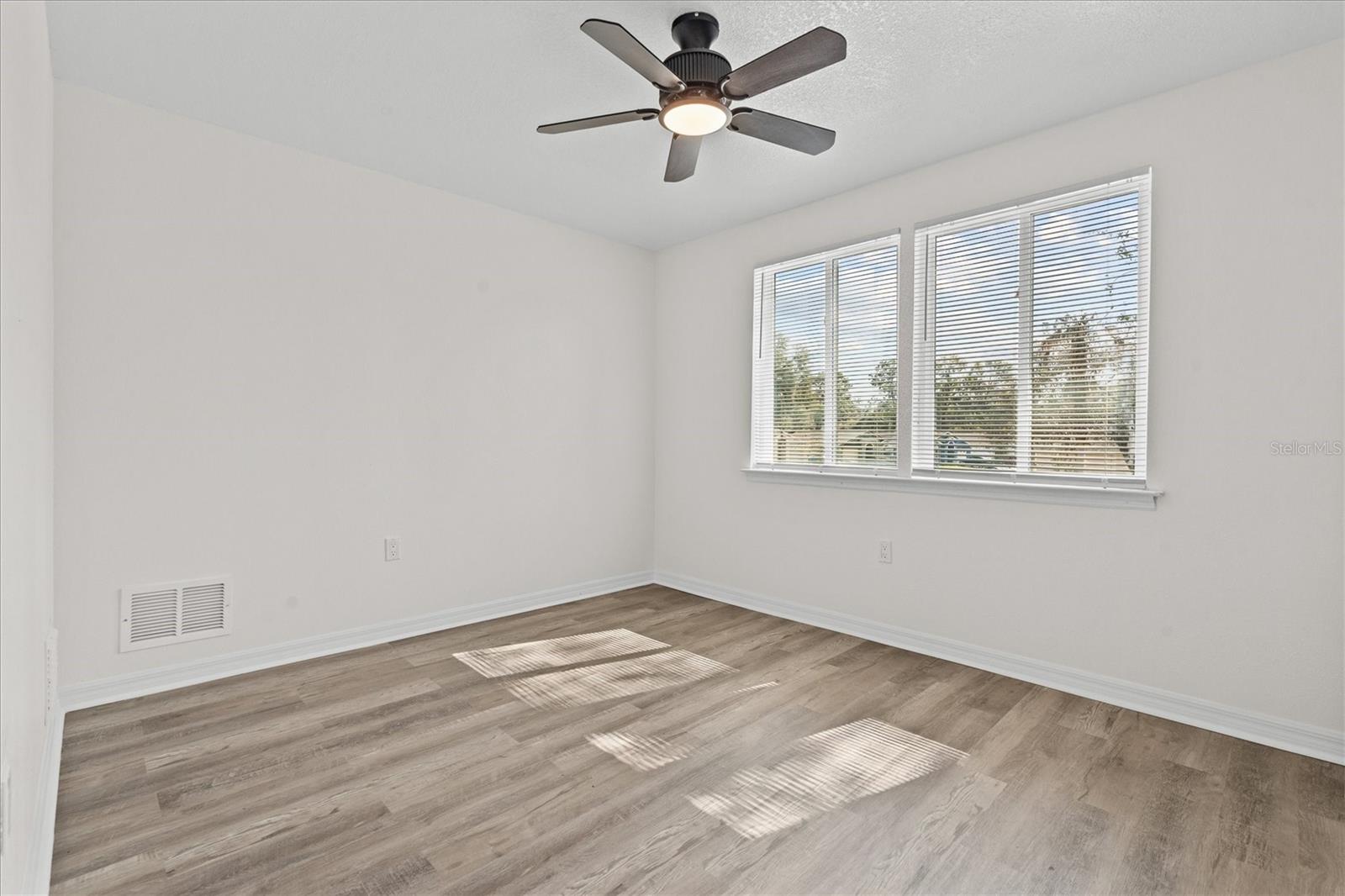 Image 15 of 25 For 4903 Lake Ridge Road Ge