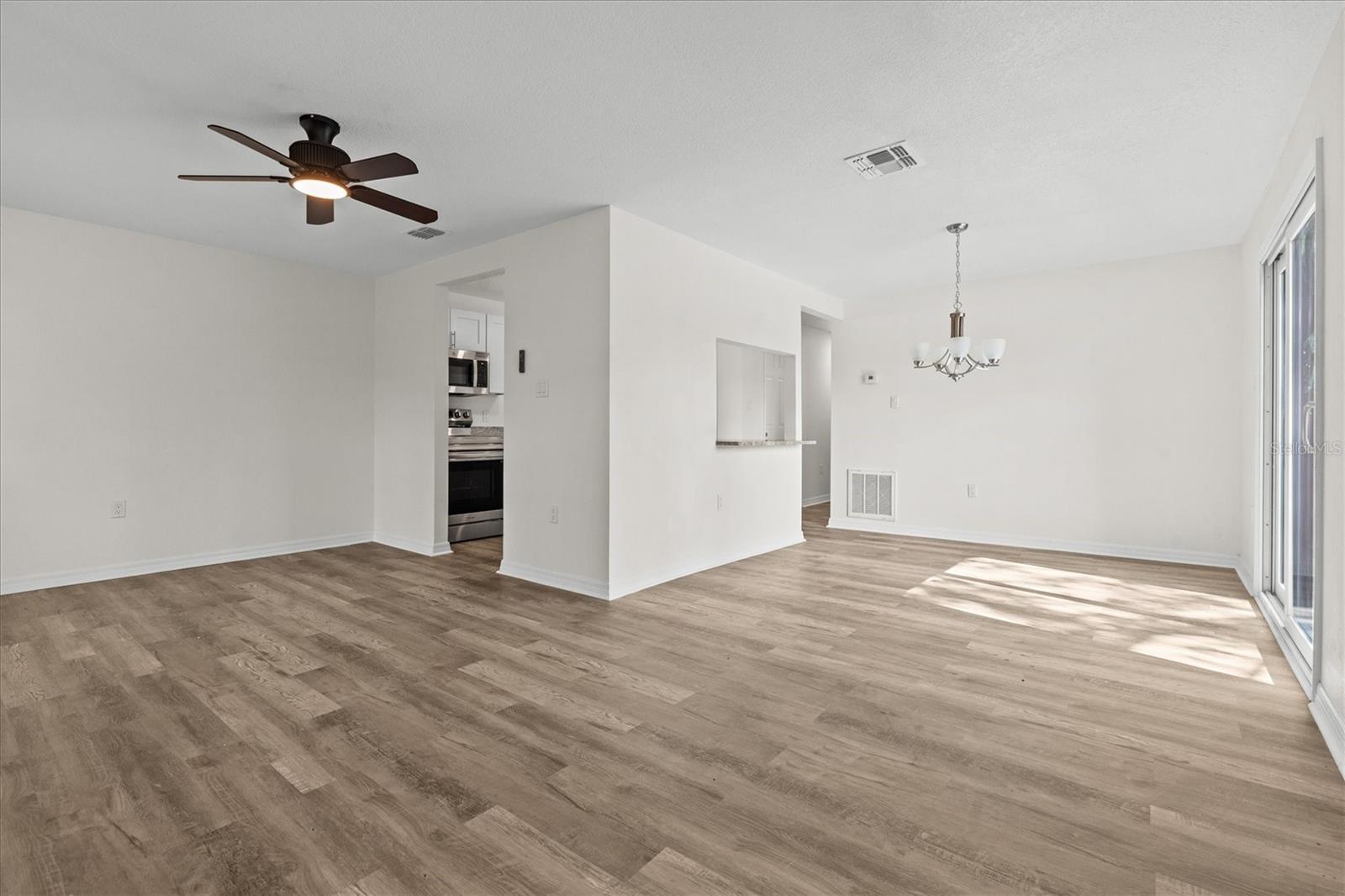 Image 5 of 25 For 4903 Lake Ridge Road Ge