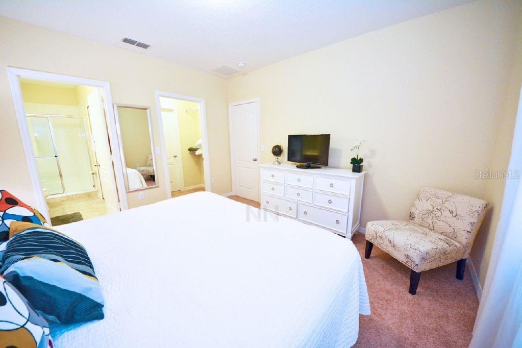 Image 9 of 19 For 1014 Cypress Pointe Boulevard