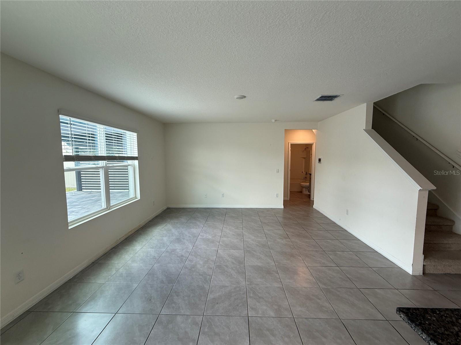 Image 10 of 39 For 2029 Maple Ridge Drive