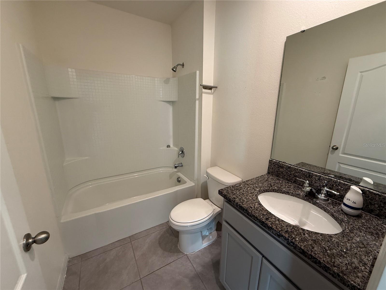 Image 15 of 39 For 2029 Maple Ridge Drive