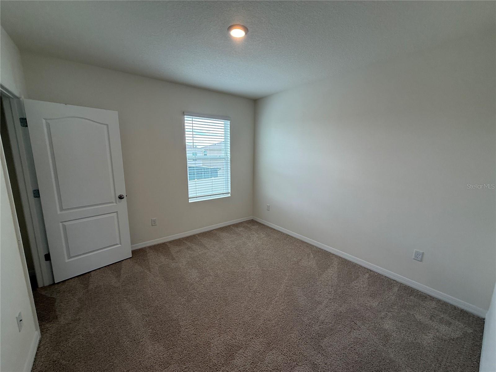 Image 24 of 39 For 2029 Maple Ridge Drive