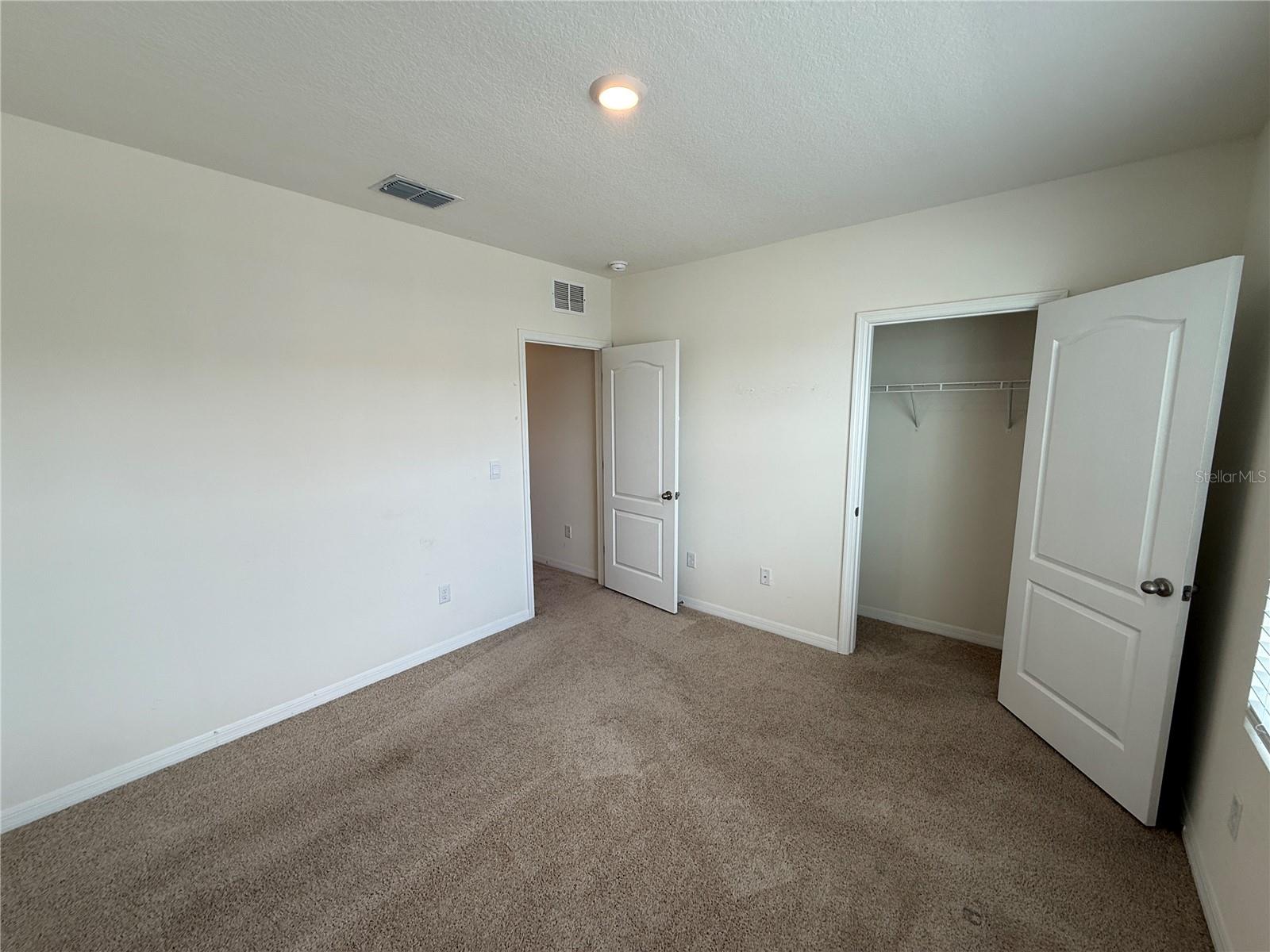 Image 31 of 39 For 2029 Maple Ridge Drive