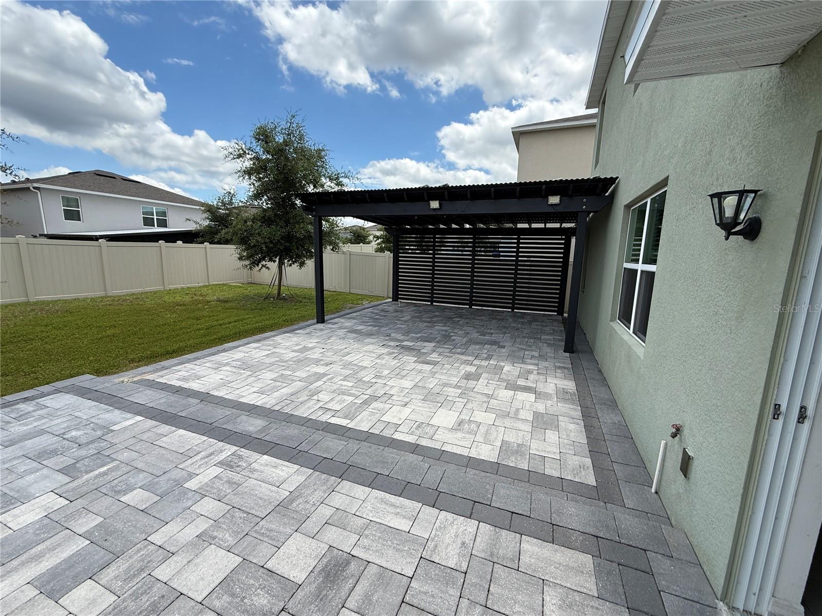 Image 33 of 39 For 2029 Maple Ridge Drive