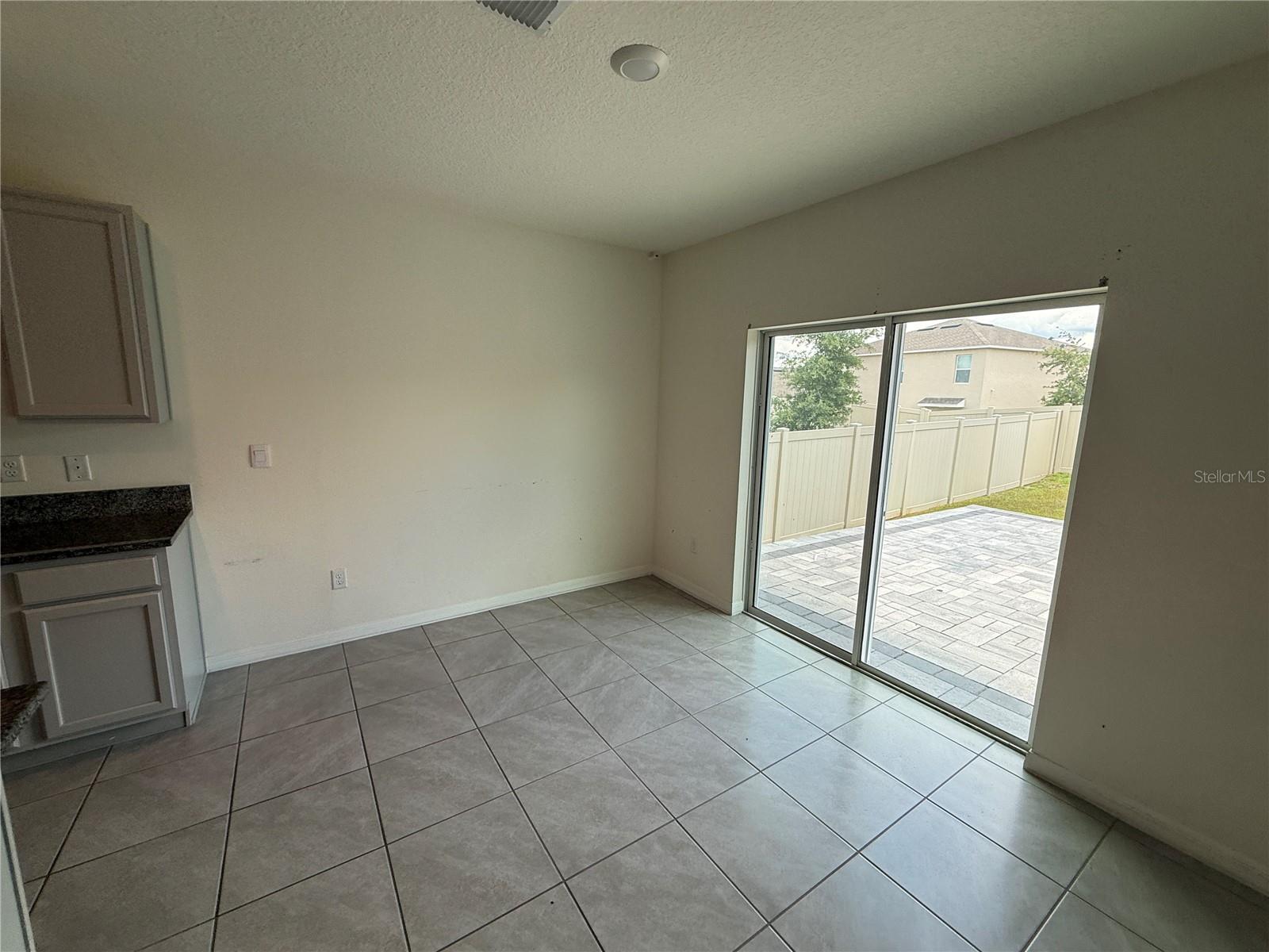 Image 9 of 39 For 2029 Maple Ridge Drive