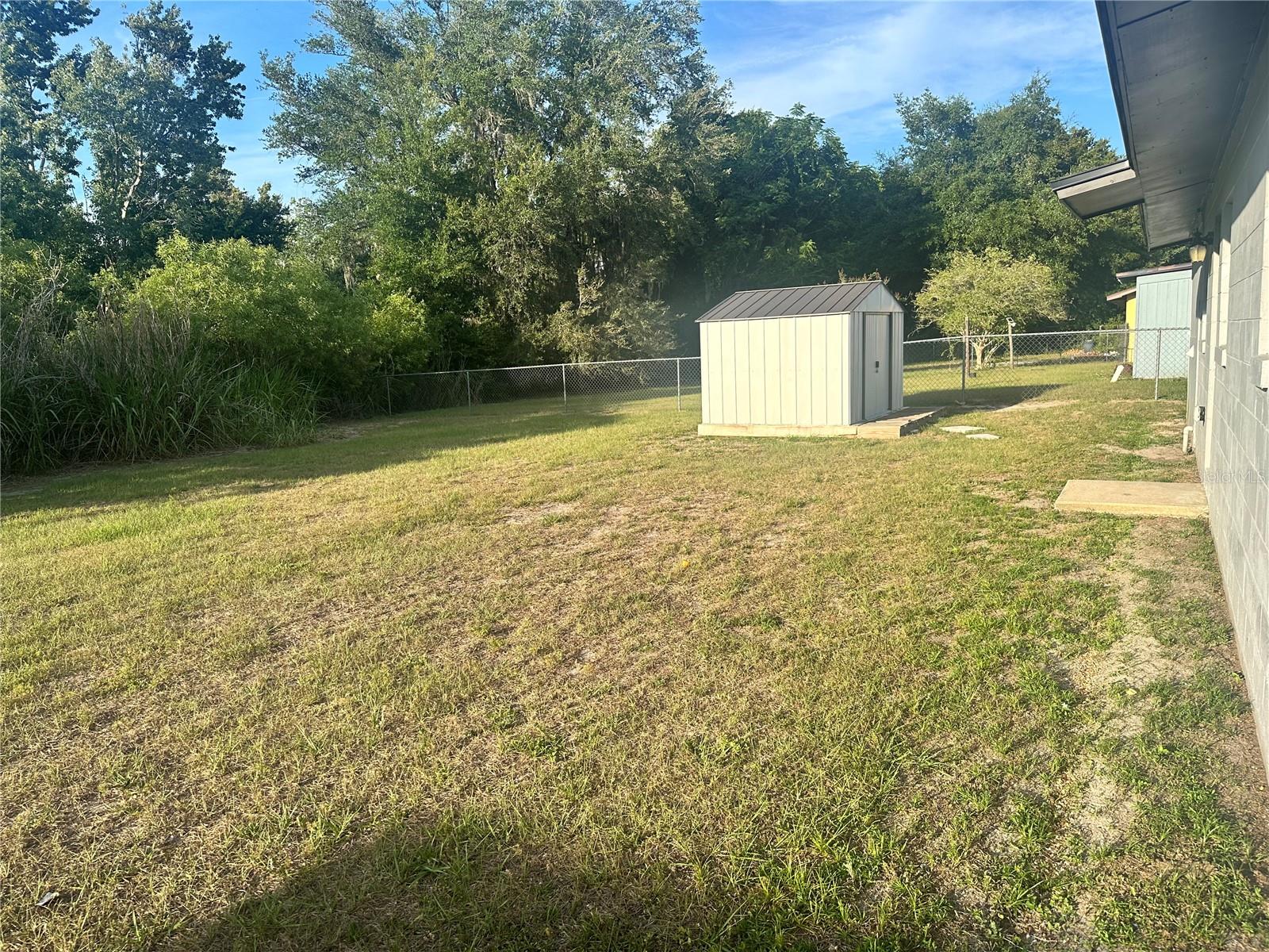 Image 10 of 12 For 847 Parkwood Avenue