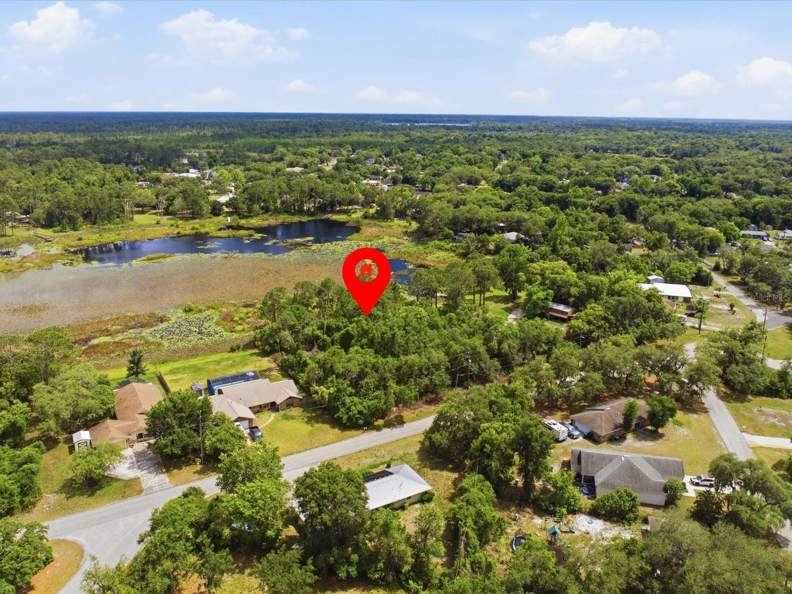 Image 3 of 6 For W Lake Drive