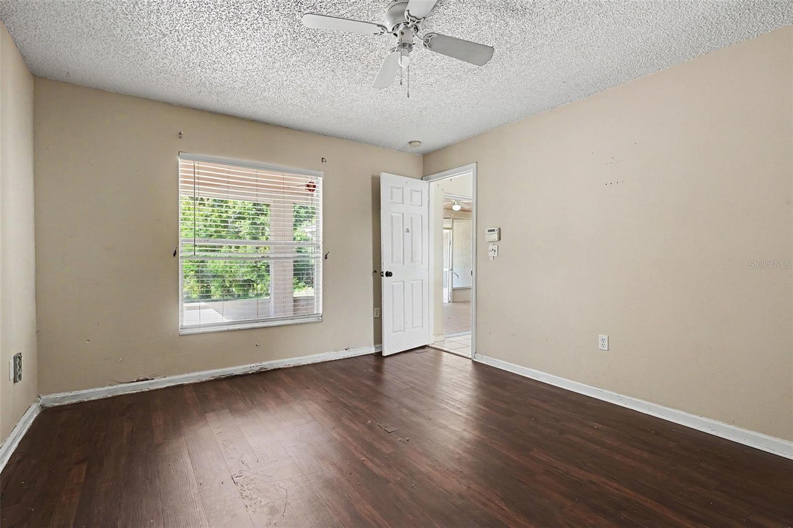 Image 9 of 16 For 2537 Jasmine Trace Drive