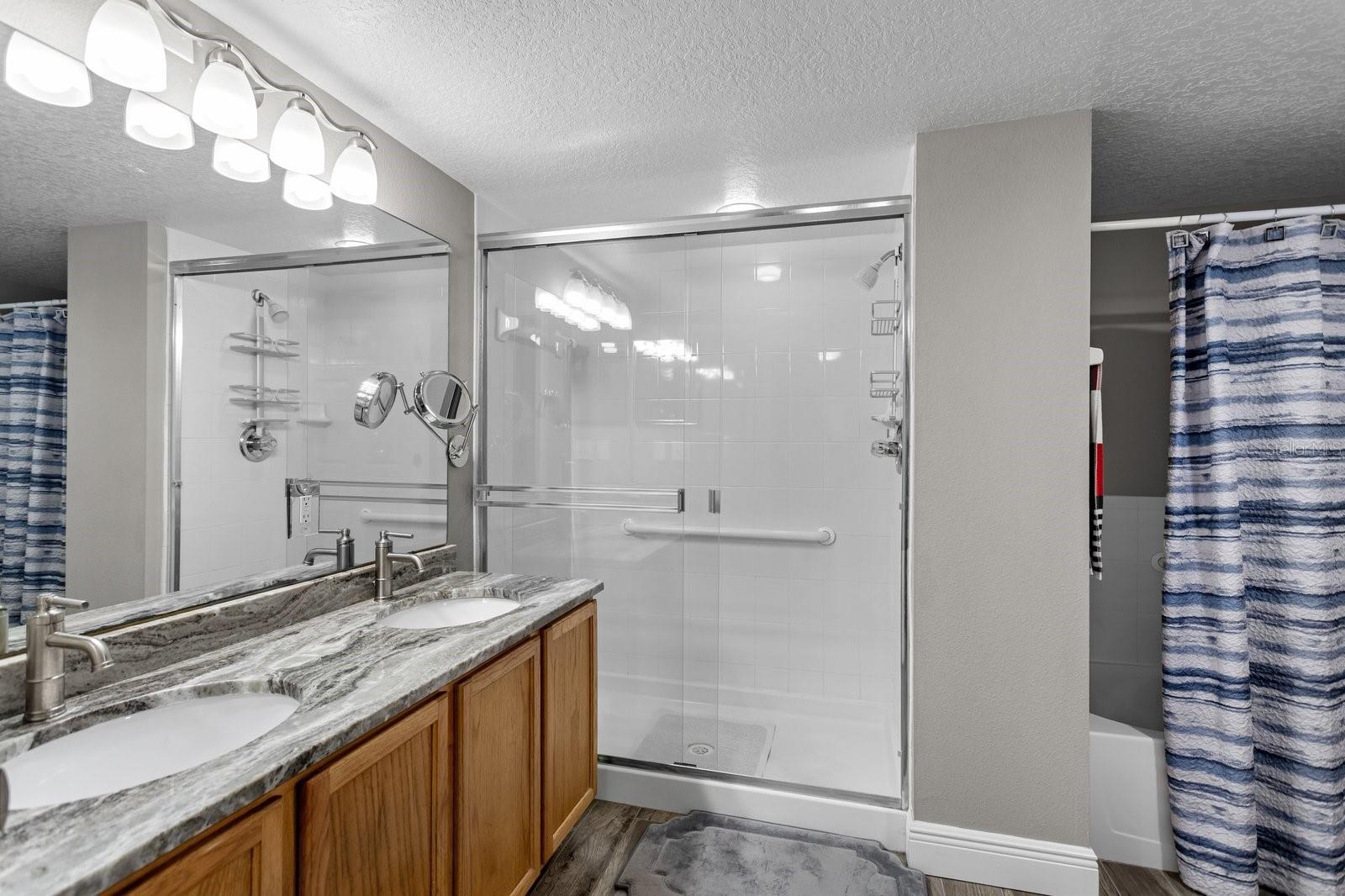 Image 11 of 35 For 1150 Carmel Circle 106
