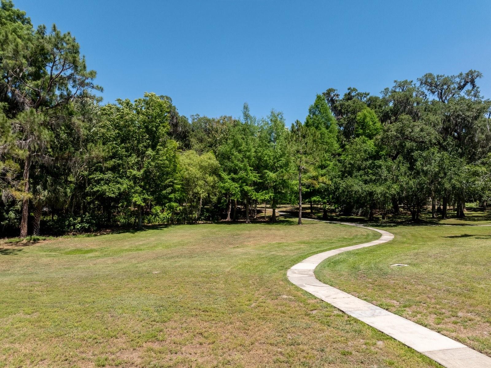 Image 18 of 35 For 1150 Carmel Circle 106