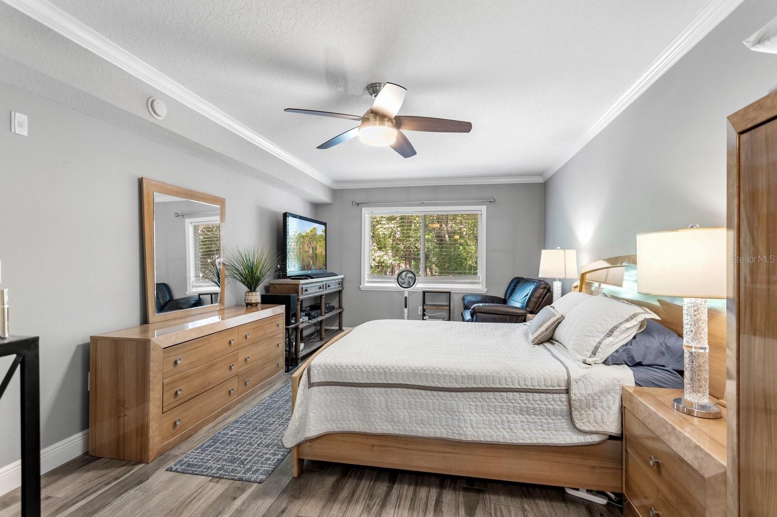 Image 4 of 35 For 1150 Carmel Circle 106