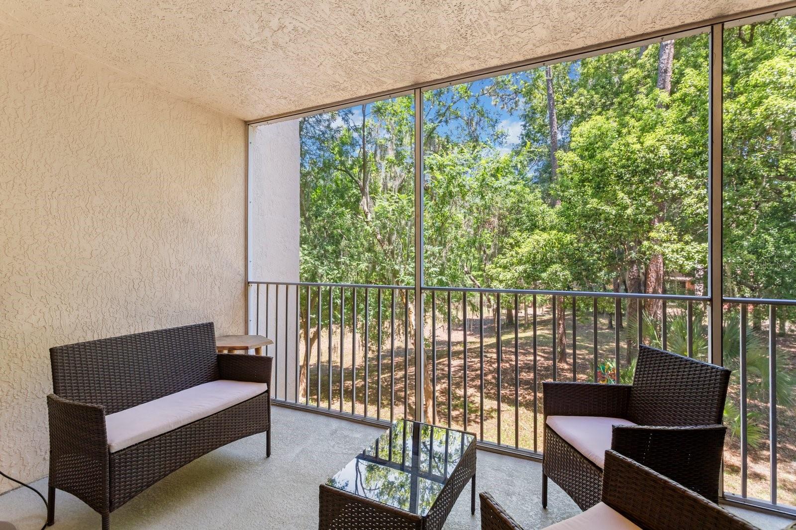 Image 6 of 35 For 1150 Carmel Circle 106
