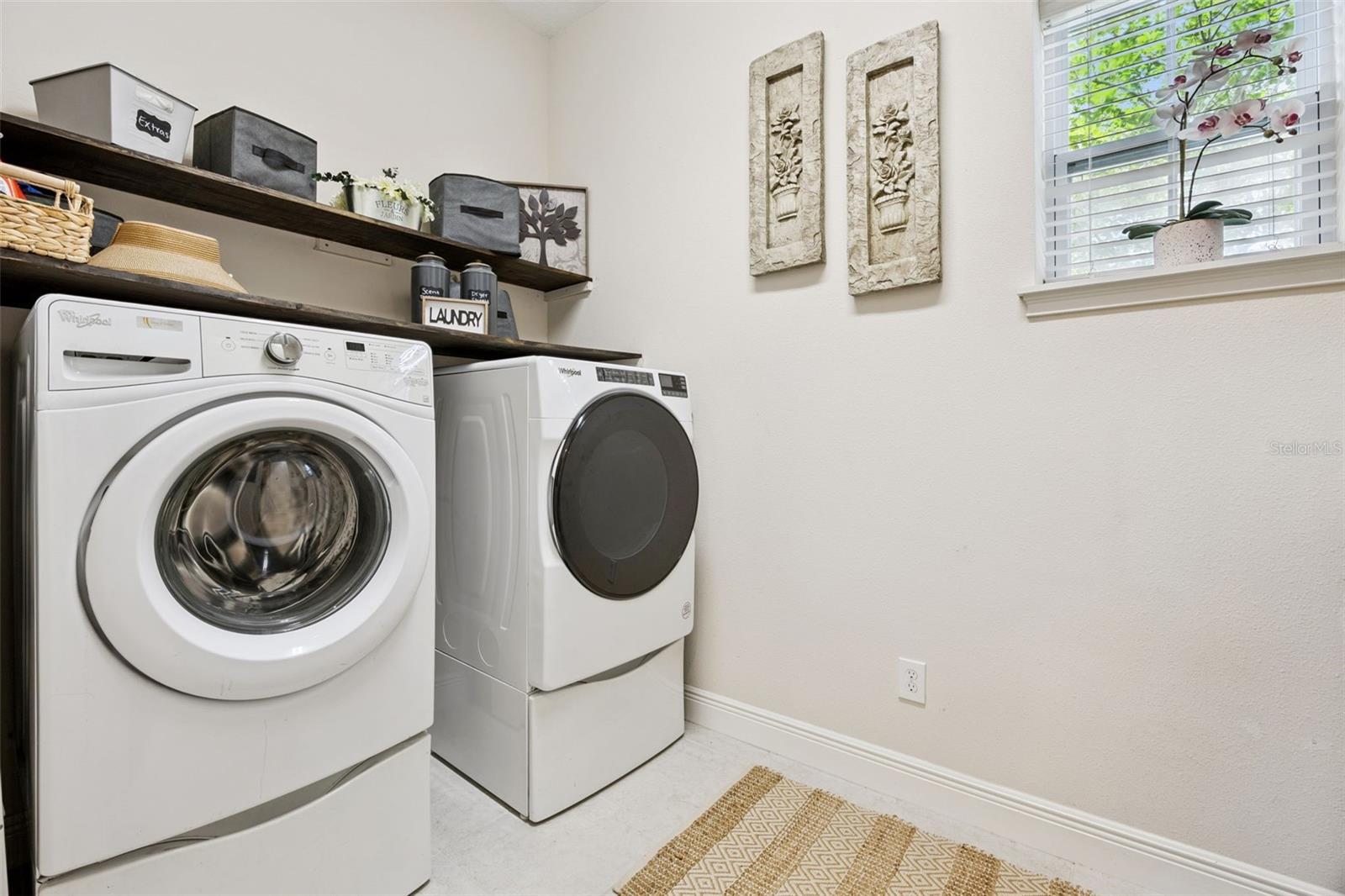 Image 33 of 67 For 907 Easley Avenue