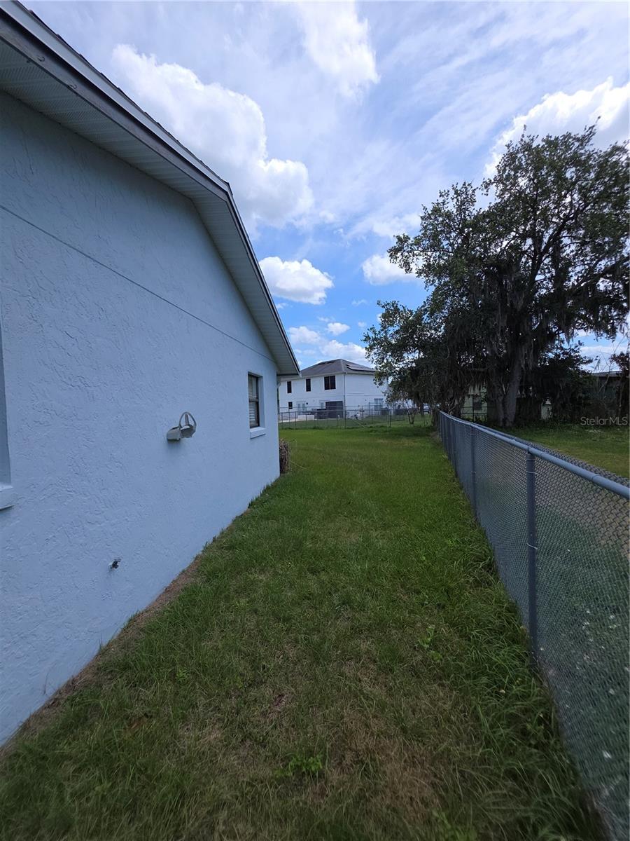 Image 17 of 21 For 664 Milan Drive