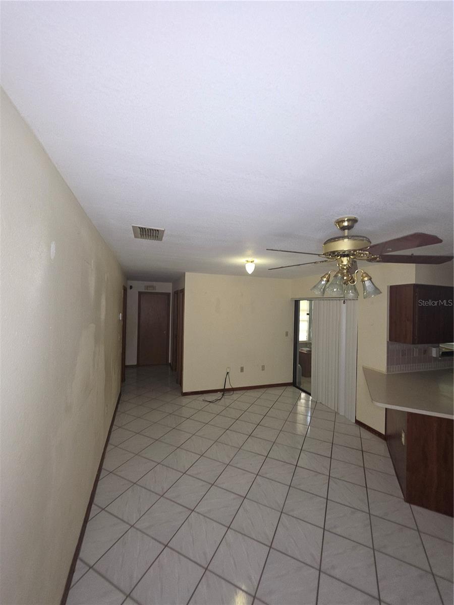 Image 7 of 21 For 664 Milan Drive