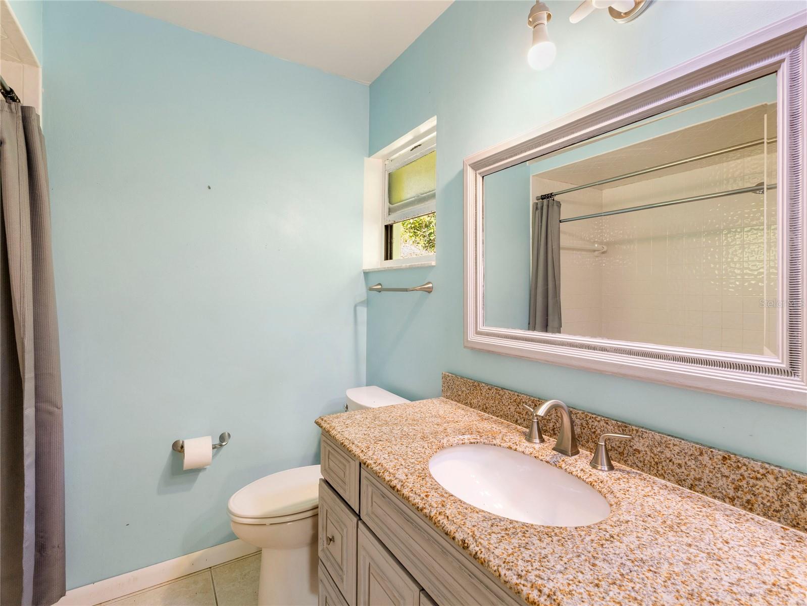 Image 17 of 41 For 244 Vienna Avenue