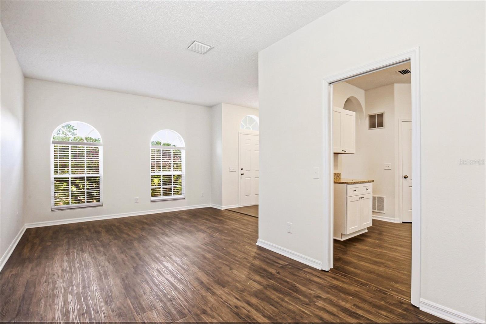 Image 12 of 44 For 10653 Firebrick Court