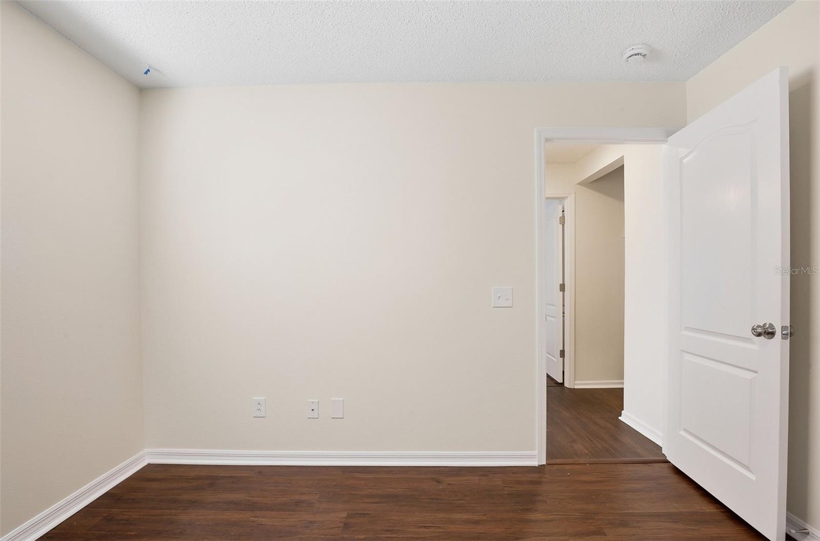 Image 23 of 44 For 10653 Firebrick Court