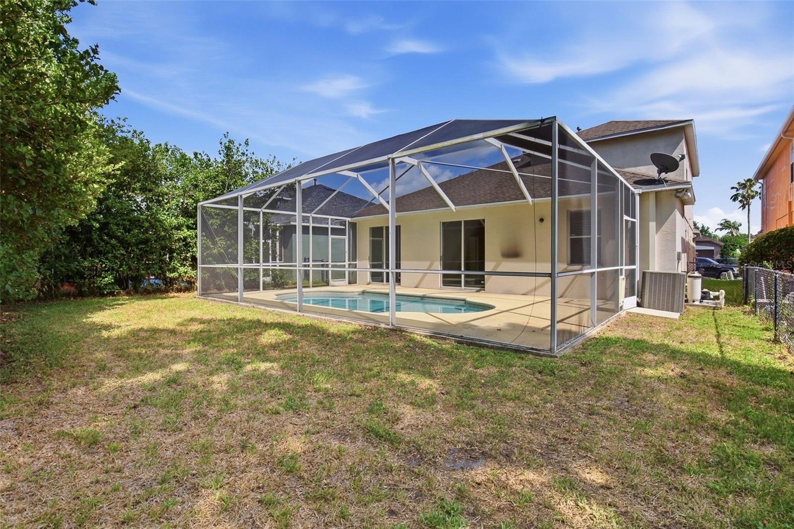 Image 40 of 44 For 10653 Firebrick Court