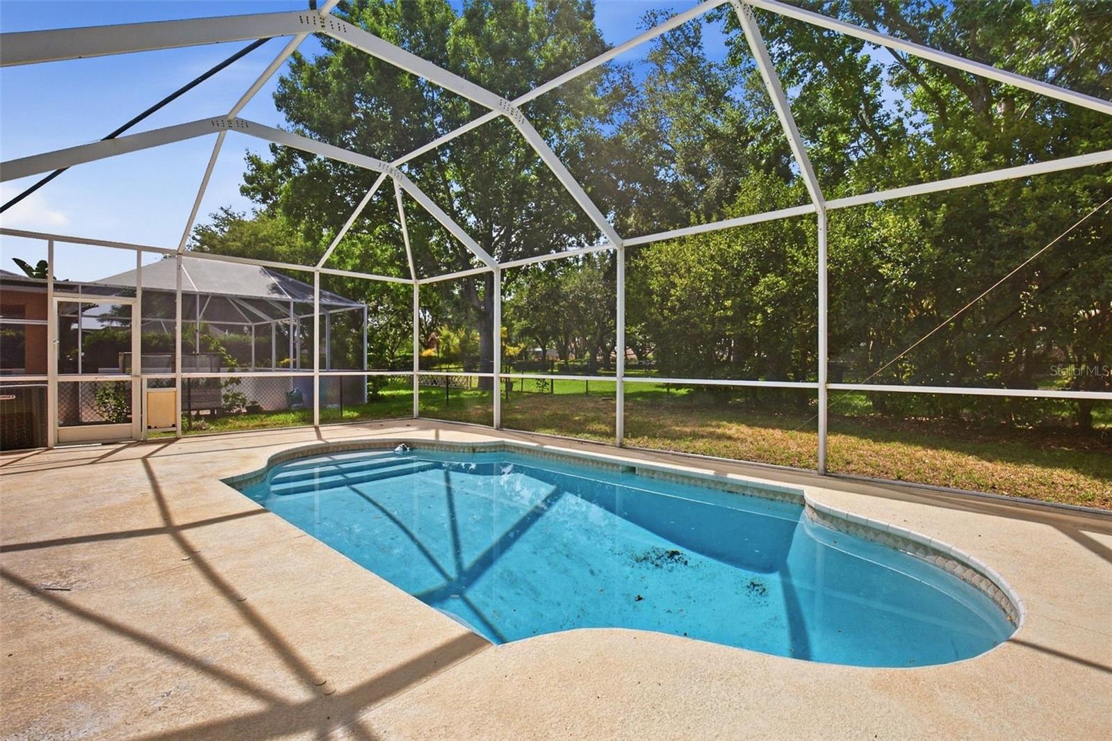 Image 42 of 44 For 10653 Firebrick Court