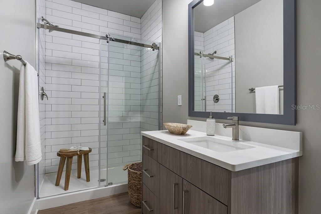 Image 28 of 30 For 1015 Lake Forest Boulevard C1
