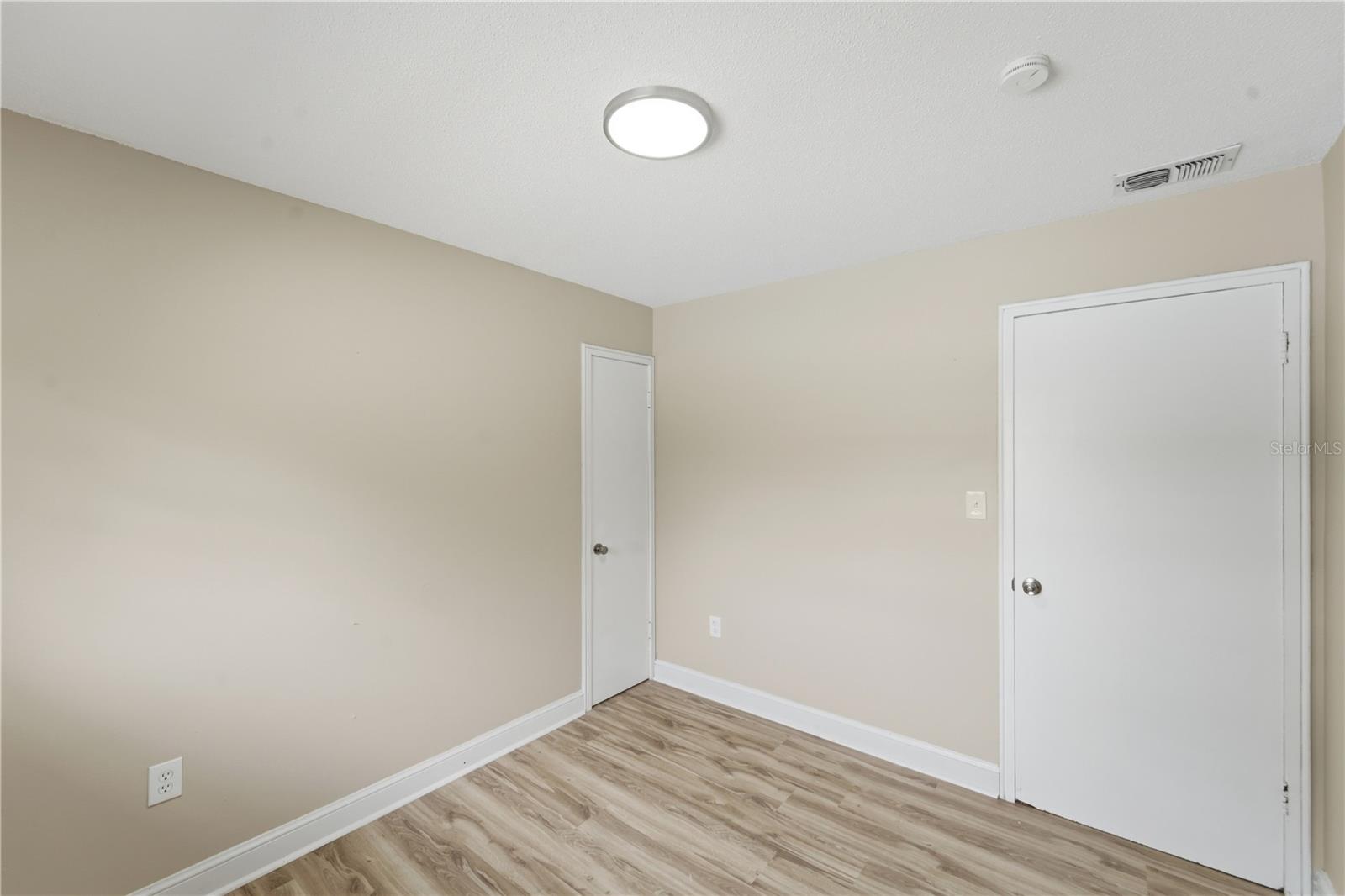 Image 20 of 38 For 2213 Villano Avenue