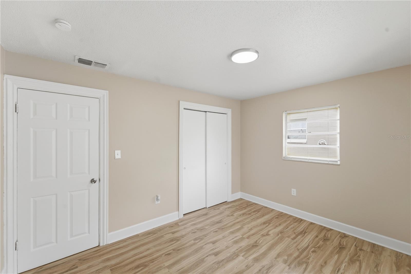 Image 27 of 38 For 2213 Villano Avenue