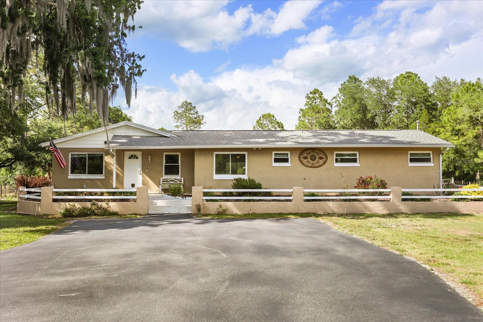 Details for 20963 Colonial Drive, CHRISTMAS, FL 32709