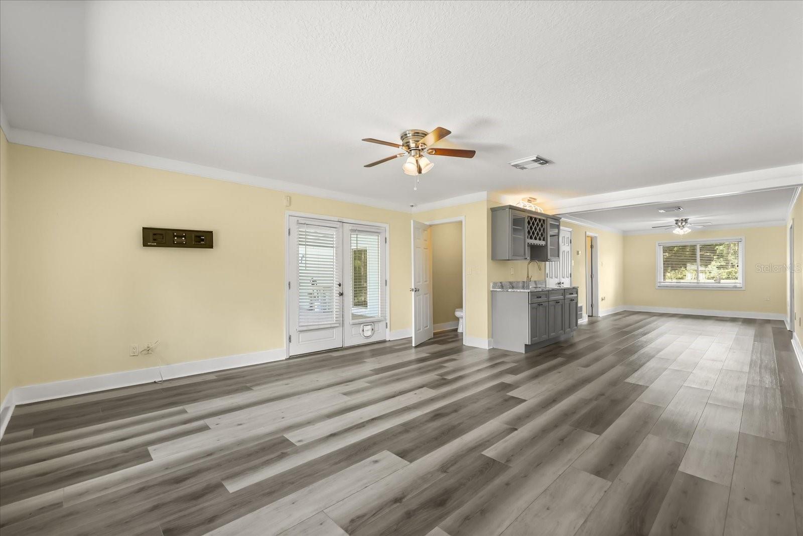 Image 20 of 46 For 20963 Colonial Drive