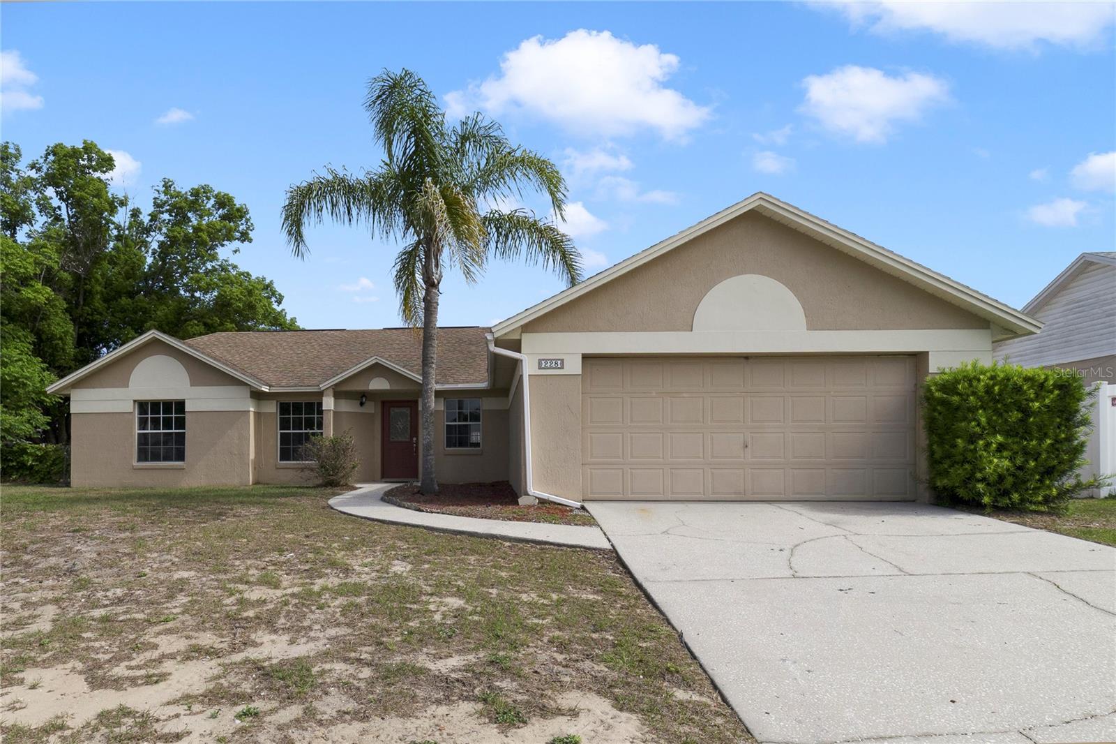 Details for 228 Mango Court, DAVENPORT, FL 33837