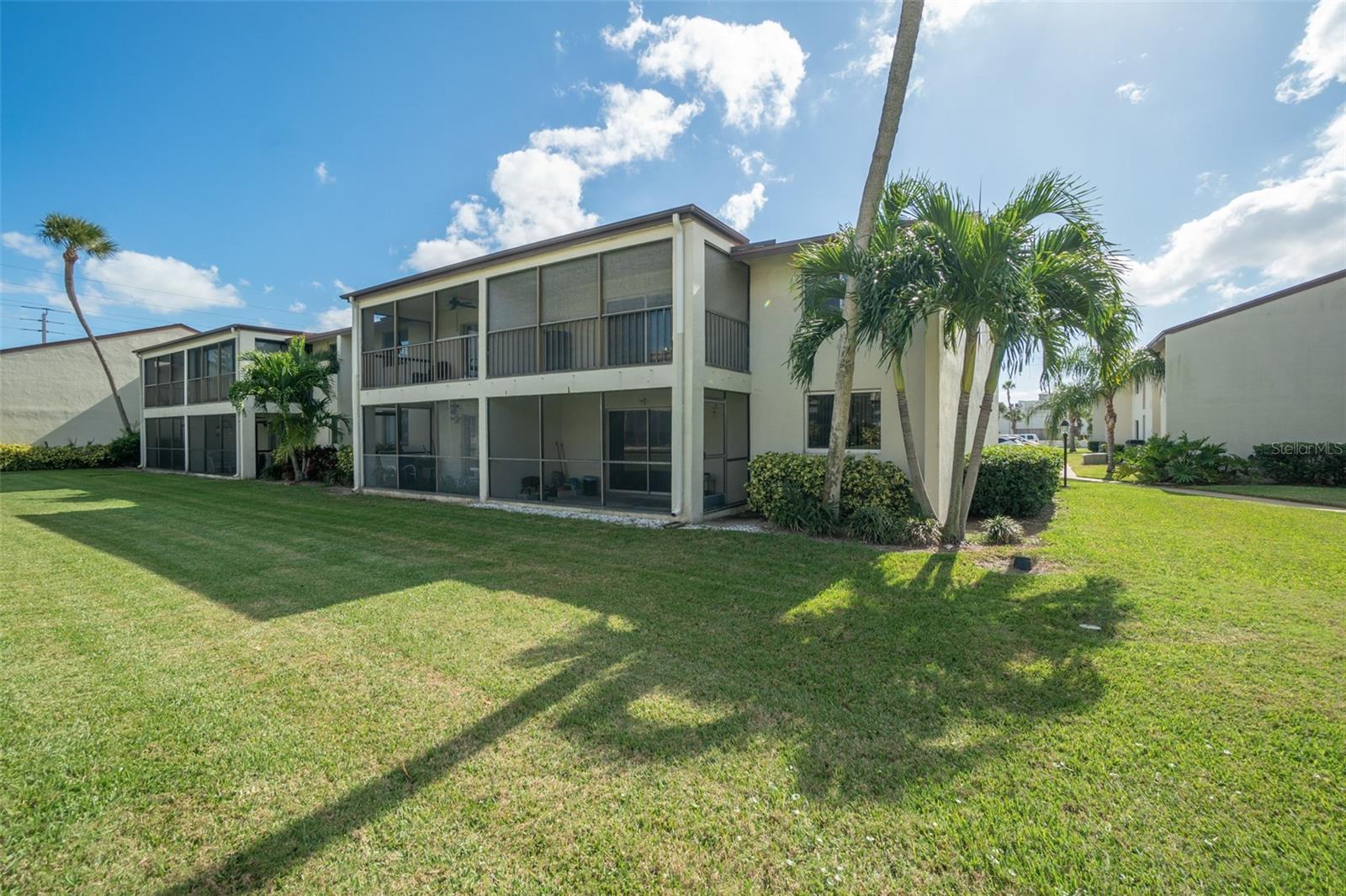 Image 2 of 35 For 5801 Atlantic Avenue 302