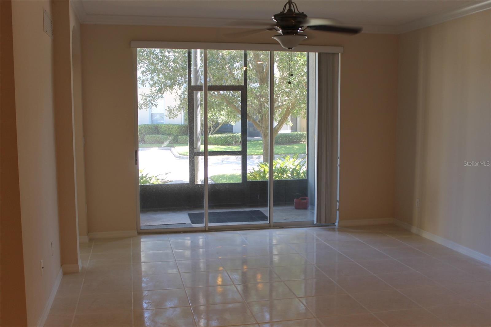 Image 5 of 24 For 11564 Mizzon Drive 109