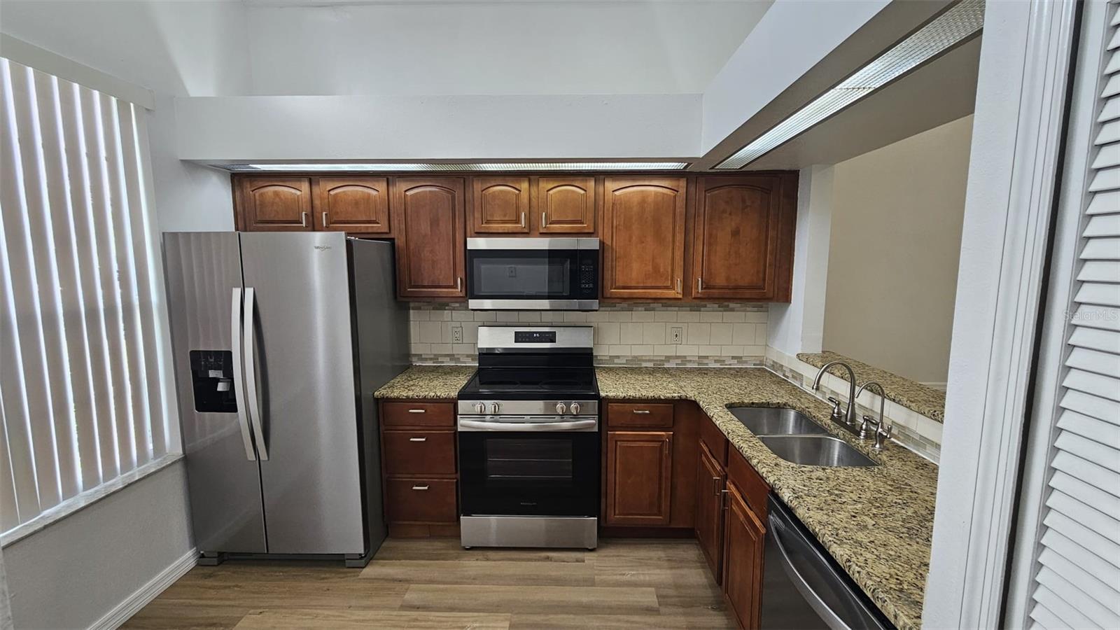 Image 10 of 14 For 13117 Summerton Drive