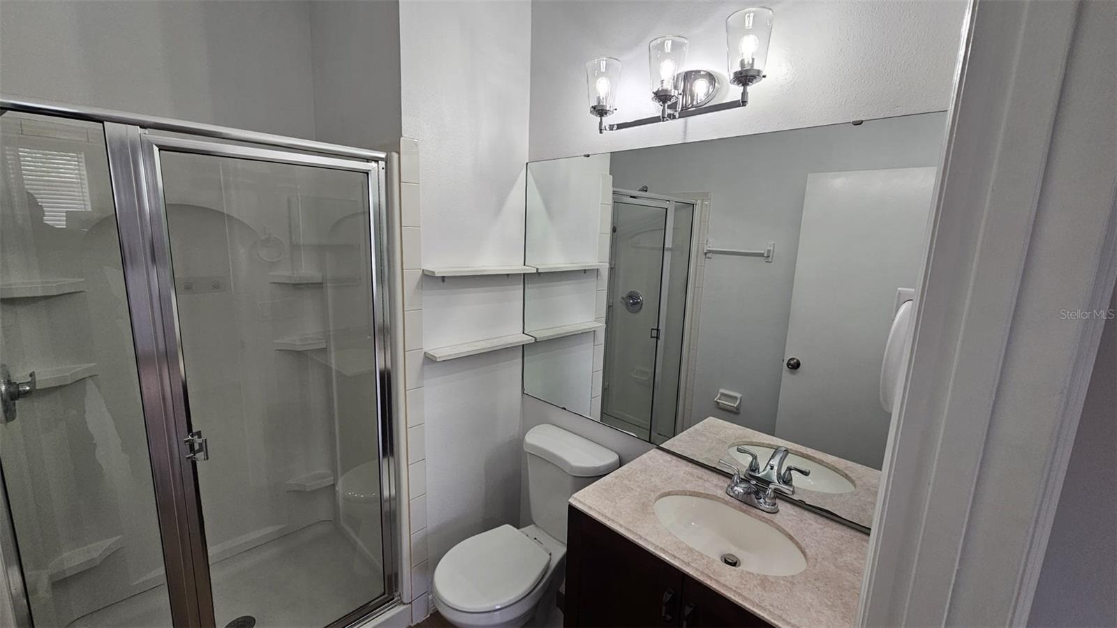 Image 5 of 14 For 13117 Summerton Drive