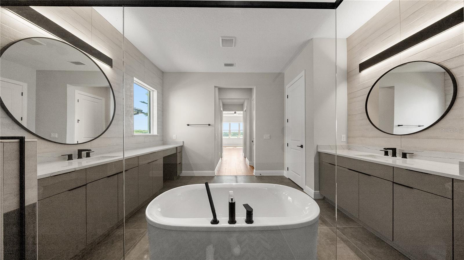 Image 17 of 53 For 16808 Bolsena Drive