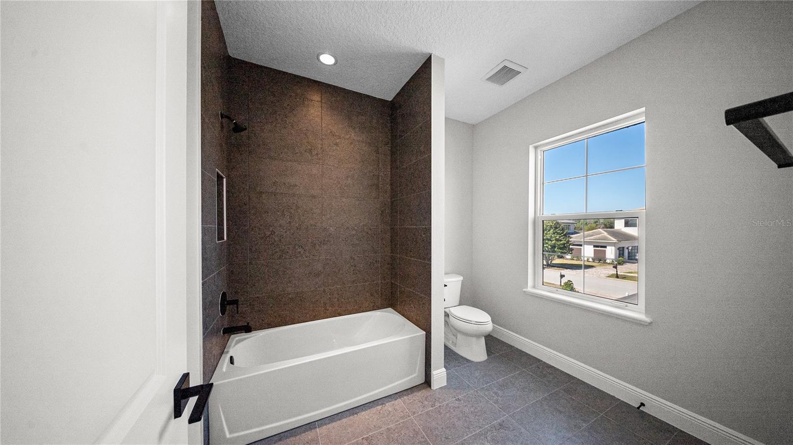 Image 27 of 53 For 16808 Bolsena Drive