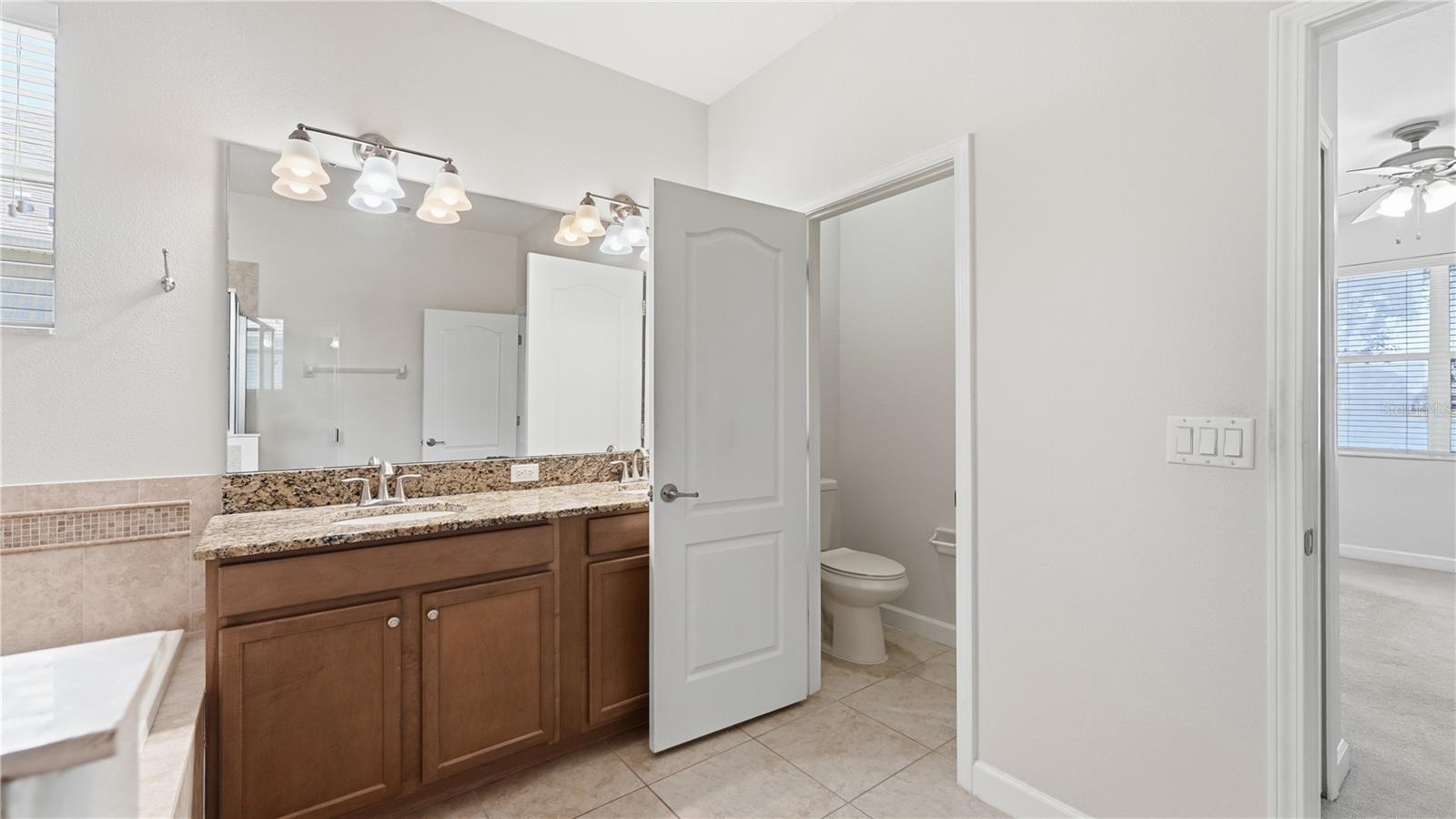Image 18 of 31 For 2217 Crosston Circle