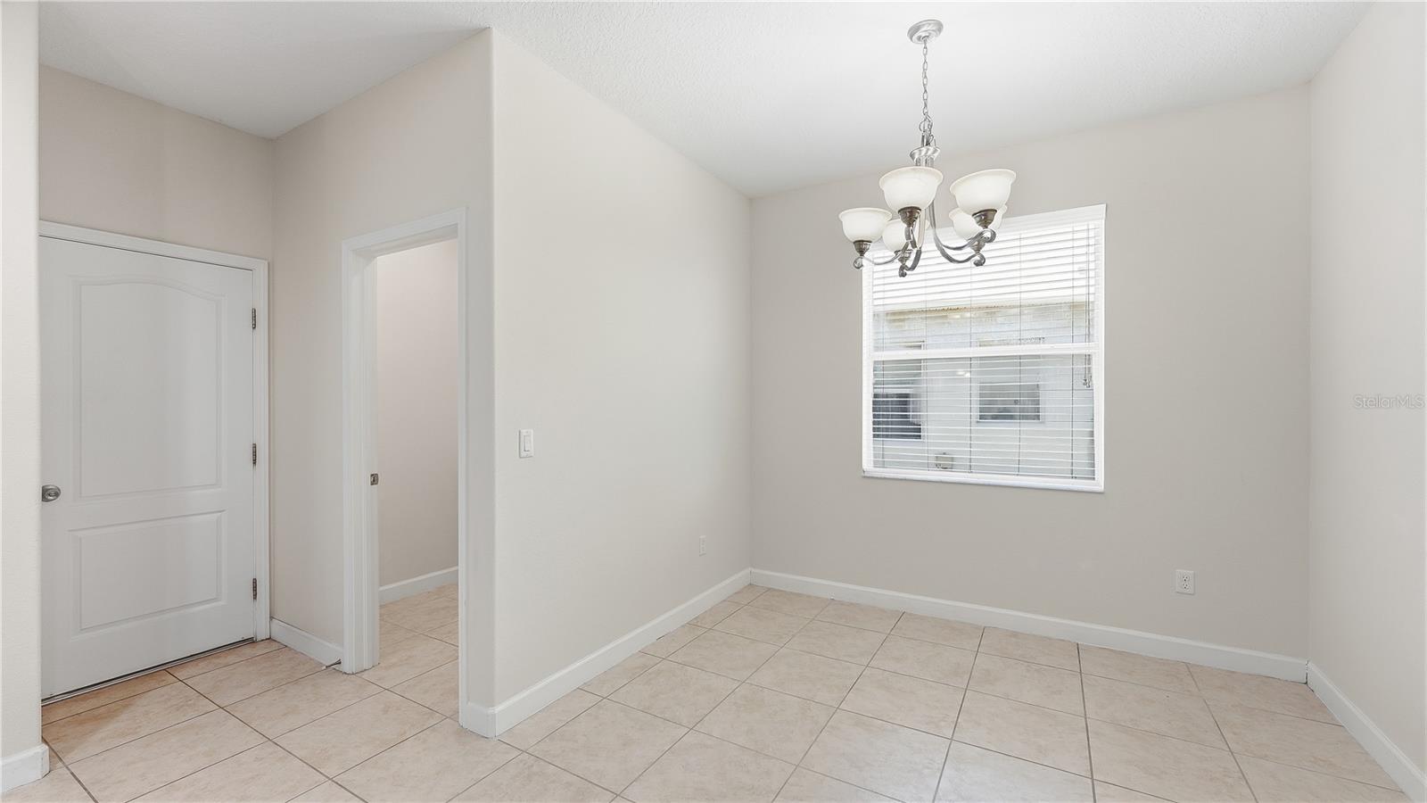 Image 24 of 31 For 2217 Crosston Circle