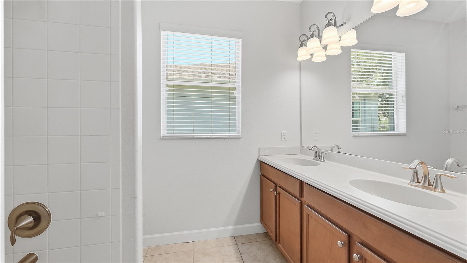 Image 9 of 31 For 2217 Crosston Circle