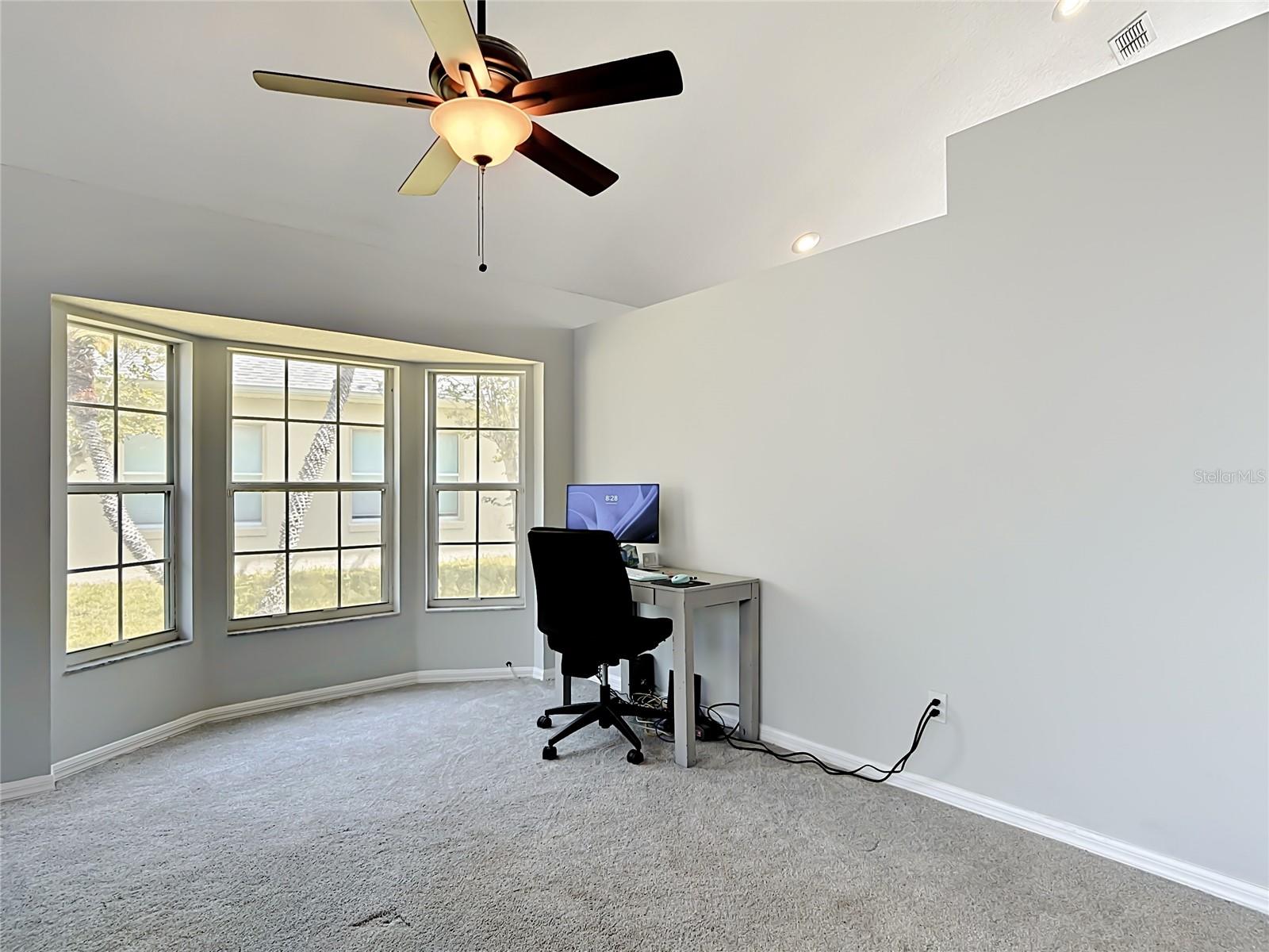 Image 12 of 63 For 131 Westmoreland Circle