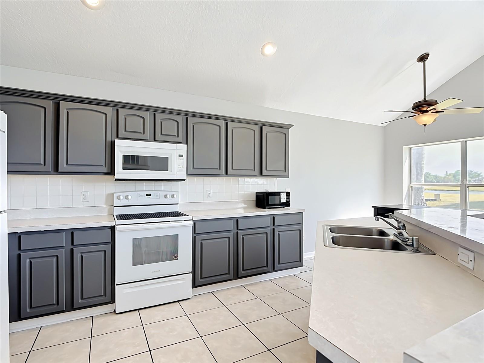 Image 14 of 63 For 131 Westmoreland Circle
