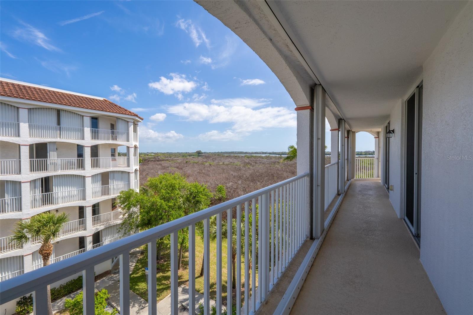 Image 17 of 45 For 801 Del Rio Way 502