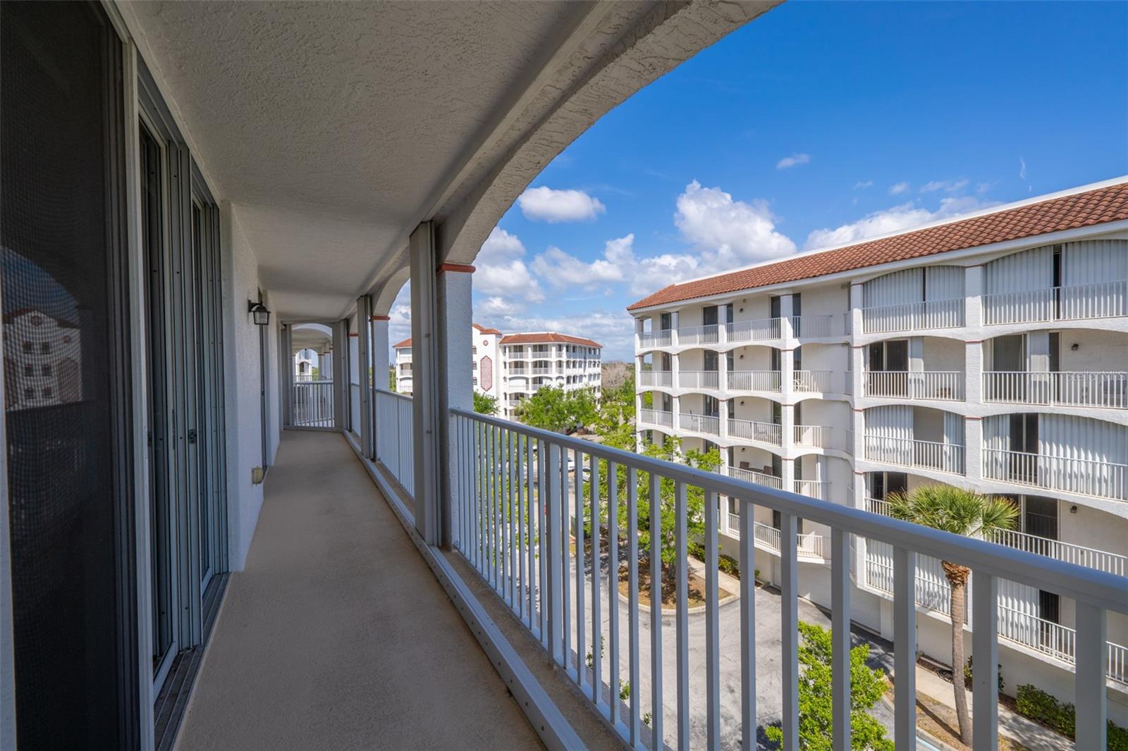 Image 18 of 45 For 801 Del Rio Way 502