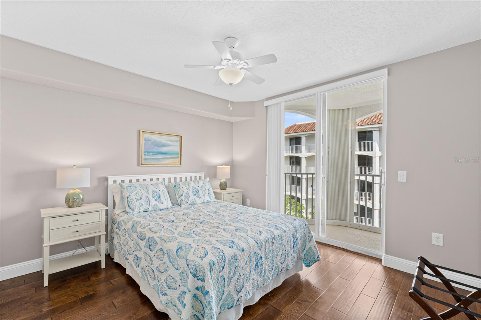 Image 21 of 45 For 801 Del Rio Way 502