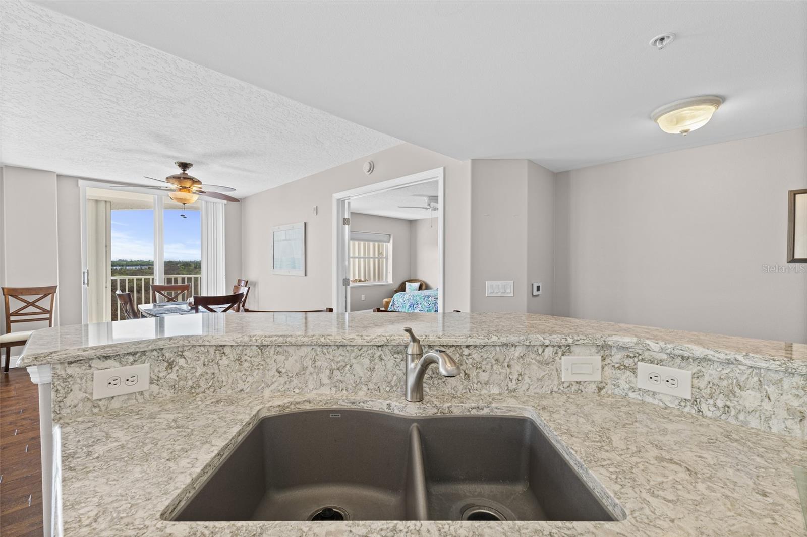 Image 9 of 45 For 801 Del Rio Way 502