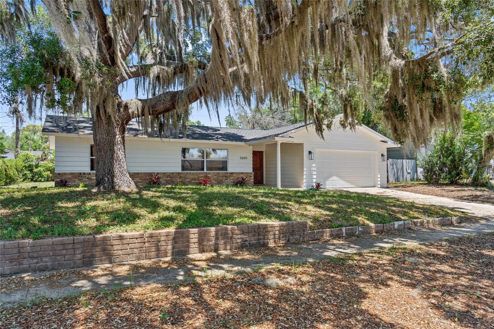 Image 2 of 22 For 5609 Valley Oak Road