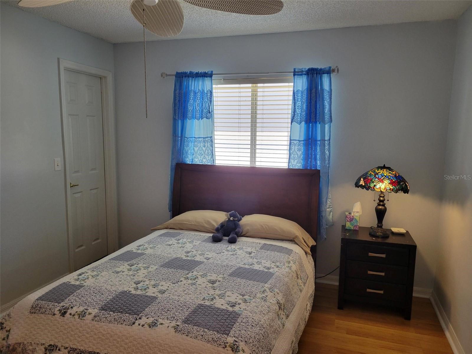 Image 13 of 46 For 2160 Addison Avenue